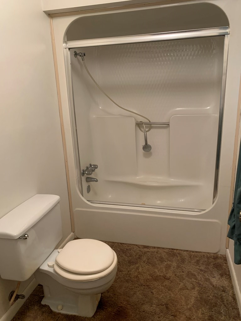 primary bath separate from double sinks